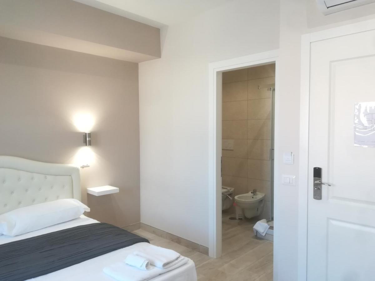 B&B Purple Italy ฟิวมิชีโน ภายนอก รูปภาพ