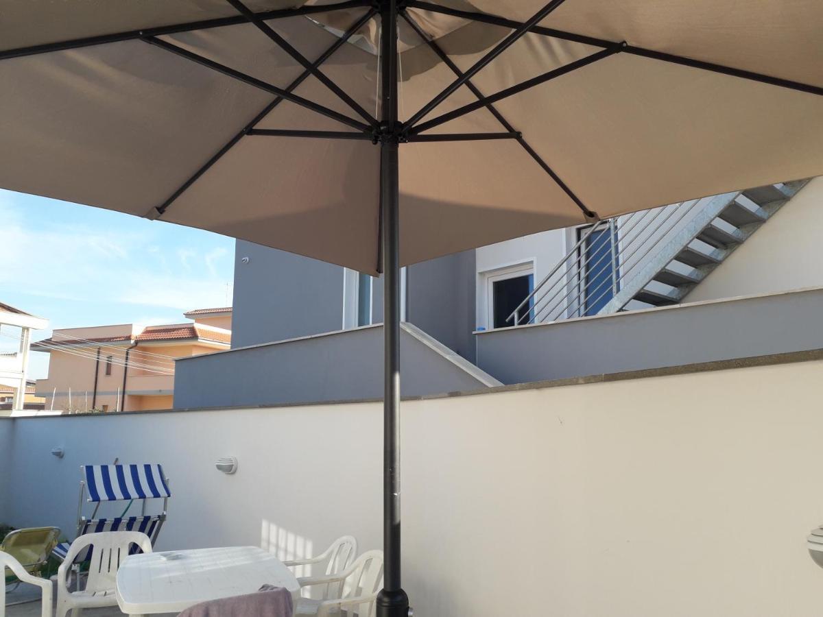B&B Purple Italy ฟิวมิชีโน ภายนอก รูปภาพ